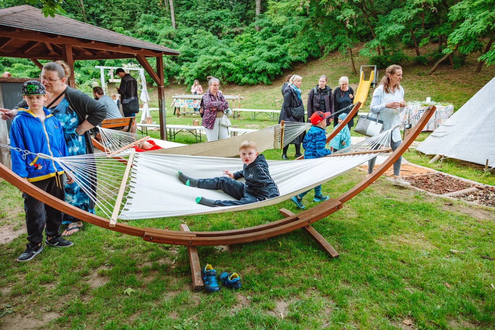 Zahradní slavnost našich předškoláků: Den, který patřil jen jim, fotografie 181