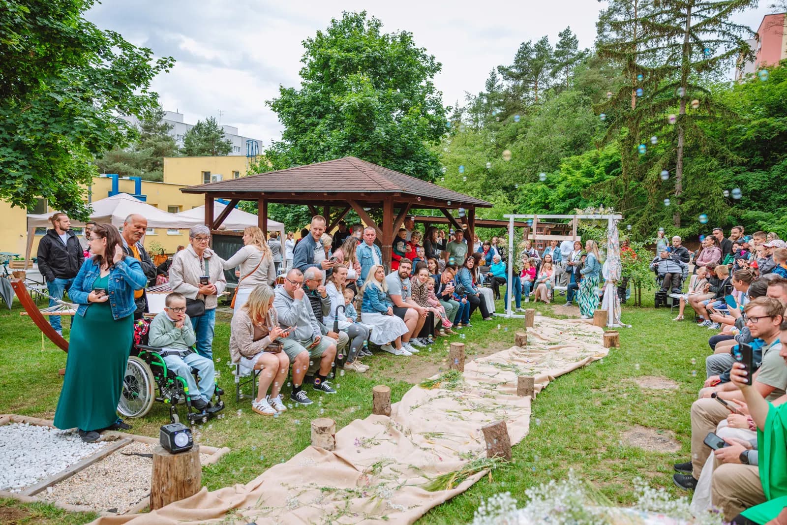 Zahradní slavnost našich předškoláků: Den, který patřil jen jim, fotografie 30