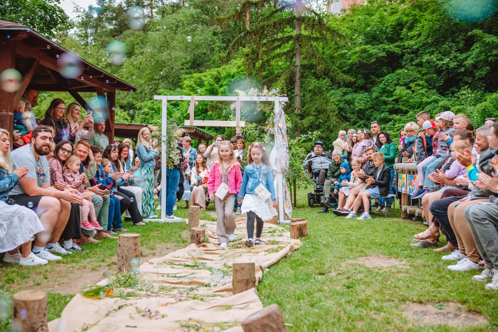Zahradní slavnost našich předškoláků: Den, který patřil jen jim, fotografie 63