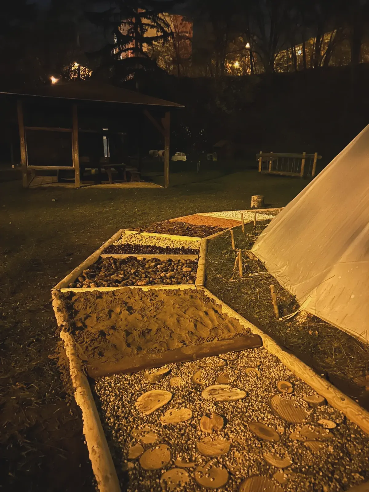 Zavírání zahrady, fotografie 32
